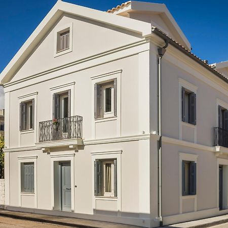 Апартаменты Marissa'S Elegant Retreats Аргостолион Экстерьер фото