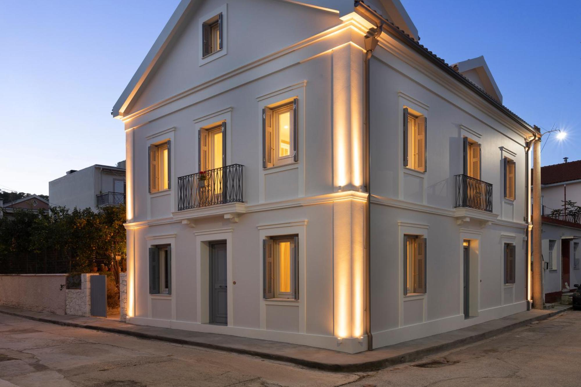 Апартаменты Marissa'S Elegant Retreats Аргостолион Экстерьер фото