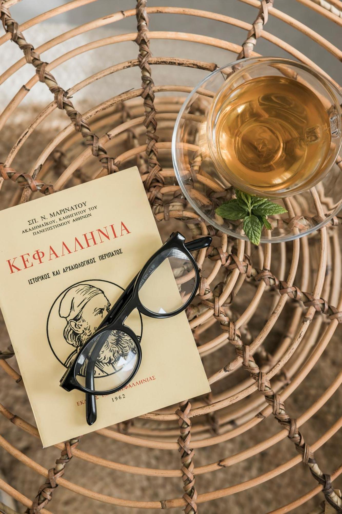 Апартаменты Marissa'S Elegant Retreats Аргостолион Экстерьер фото